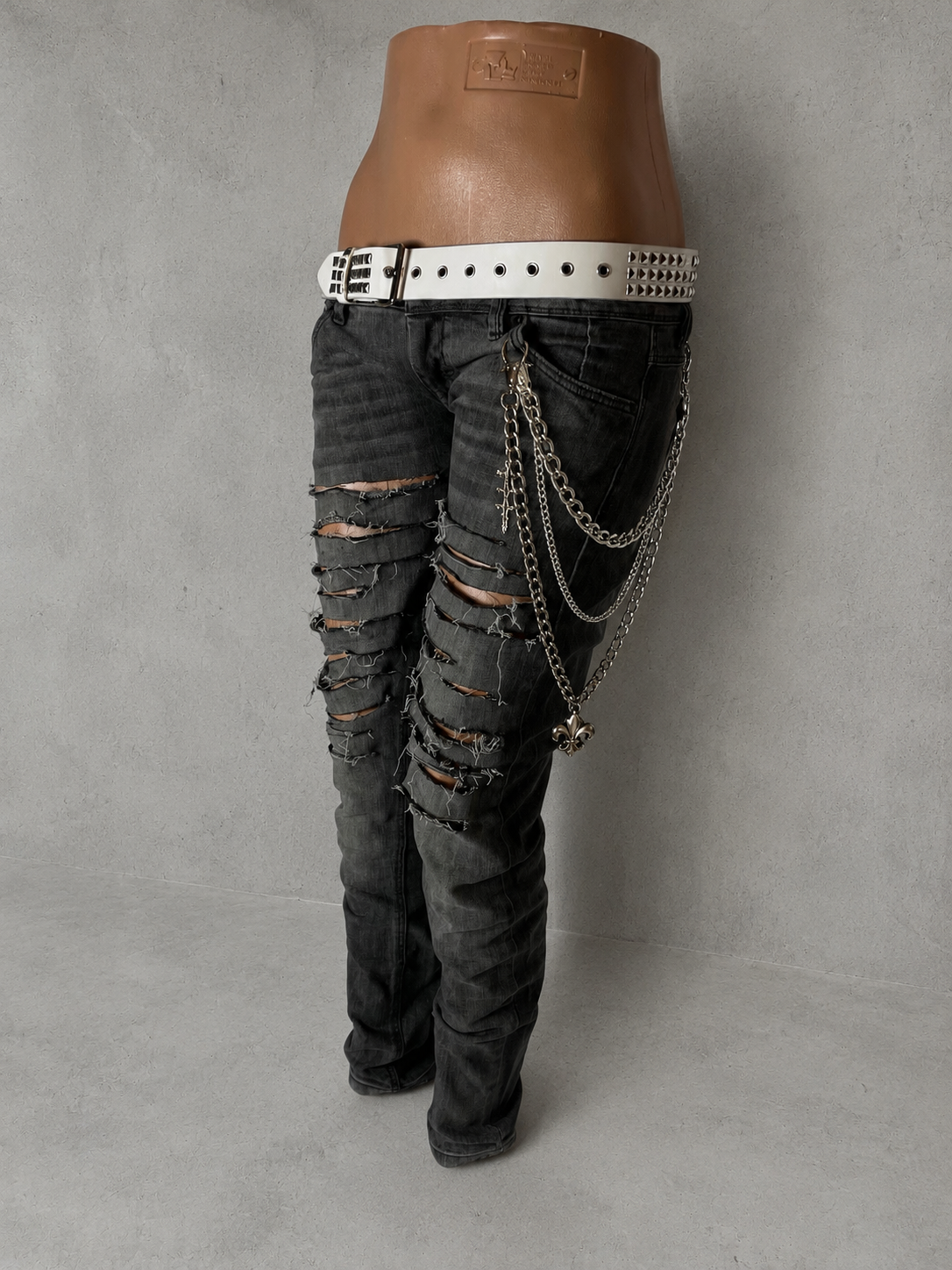 Ripped Low Waist Women Jeans