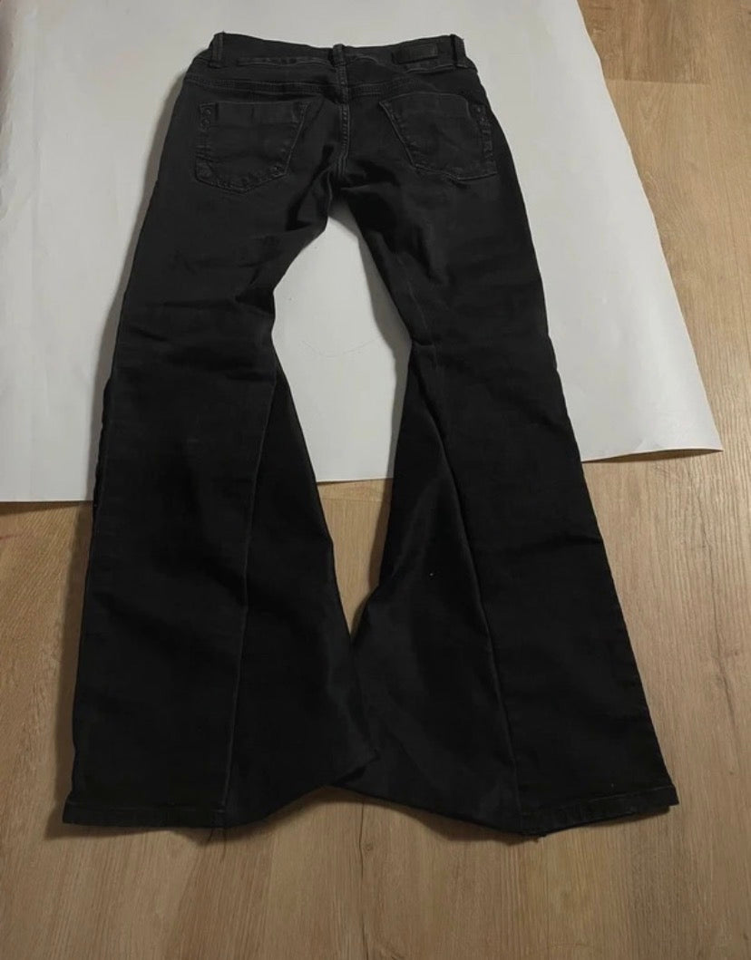Black Flare