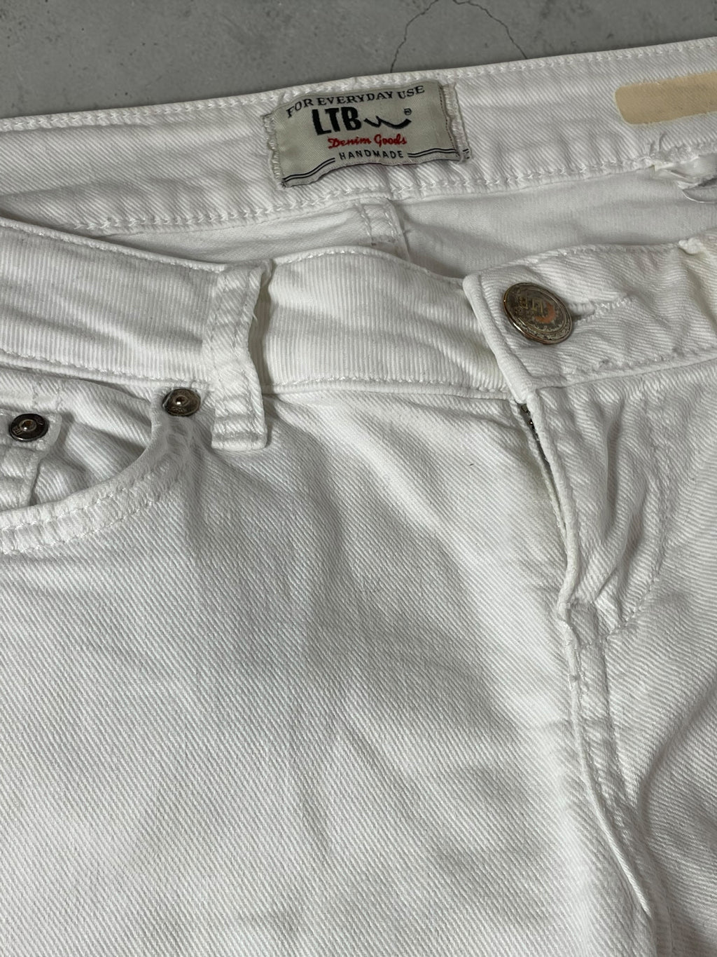 White Low Rise Jeans